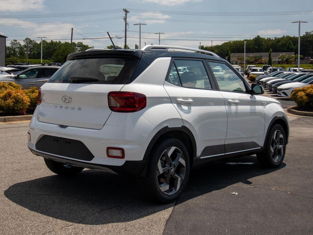 New 2026 White Hyundai SEL image 13