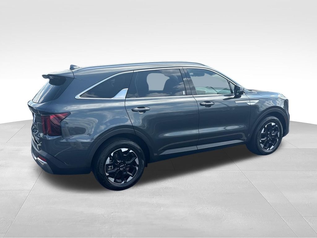 Used 2025 Gray Kia S image 5