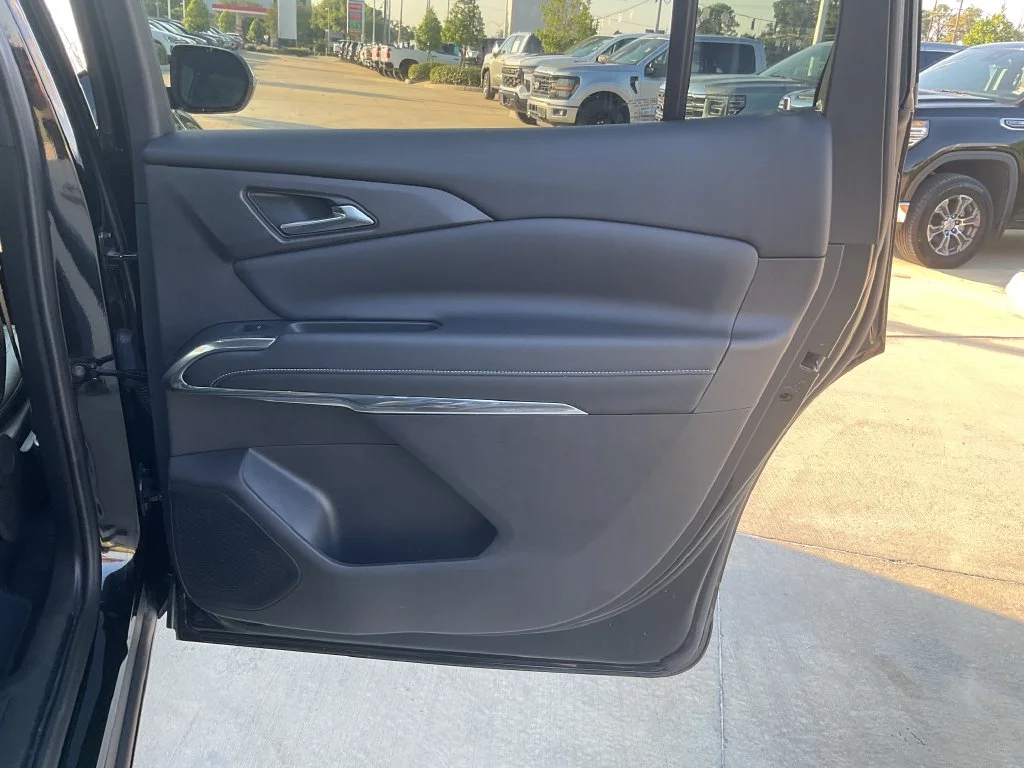 Used 2026 Black Chevrolet LT image 17