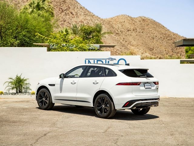 New 2026 Ostuni Pearl White Jaguar P250 R-Dynamic S image 9