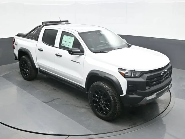 2026 Chevrolet Colorado Trail Boss - Photo 14