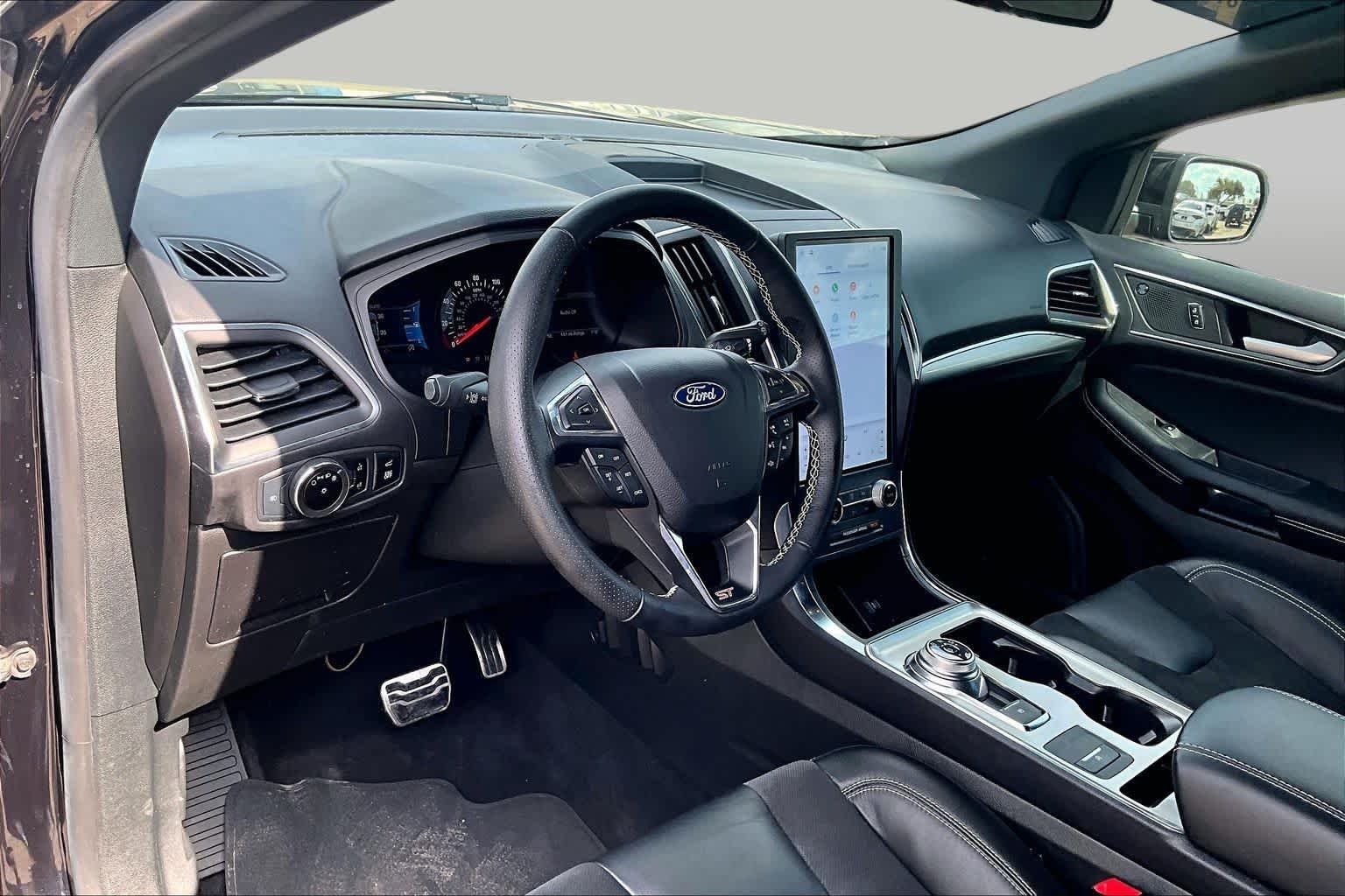 Used 2023 Agate Black Metallic Ford ST image 18