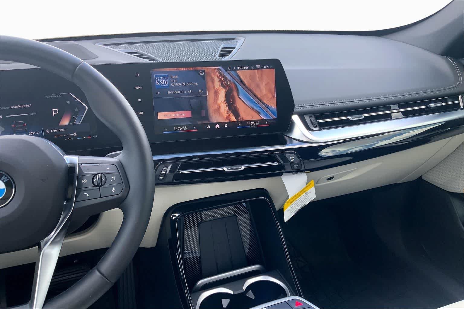 2026 BMW X1 28i - Photo 6