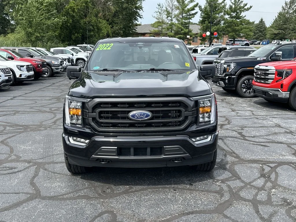 Certified Used 2022 Black Ford XLT image 3