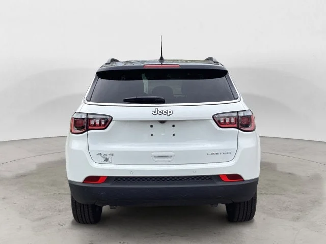 New 2026 Bright White Clearcoat Jeep LIMITED 4X4 image 5