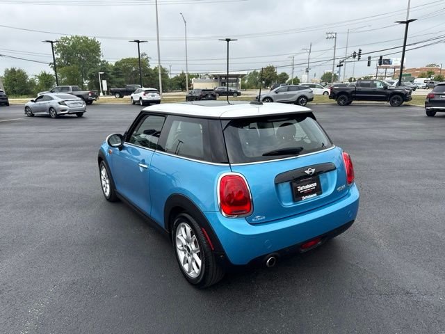 Used 2018 Blue MINI Base image 3