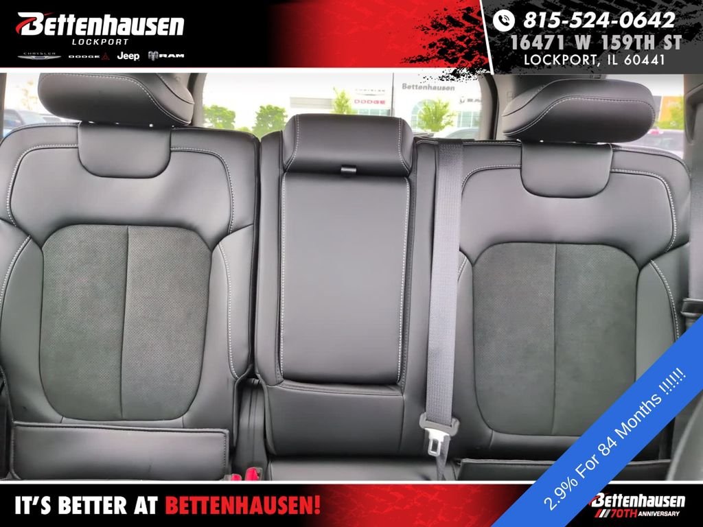 New 2026 White/off-white Jeep Laredo Altitude image 26