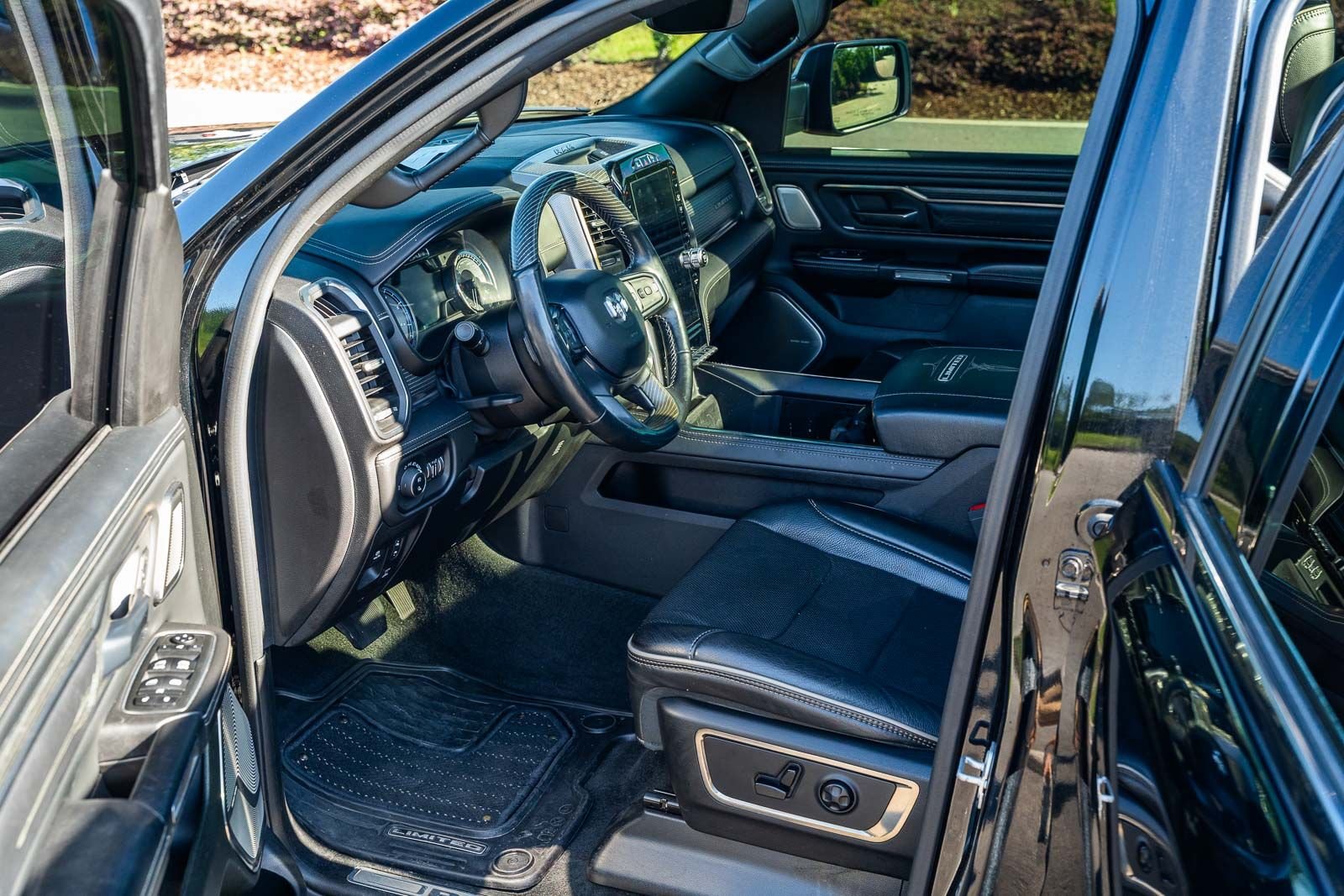 Used 2020 Black Ram Limited image 25