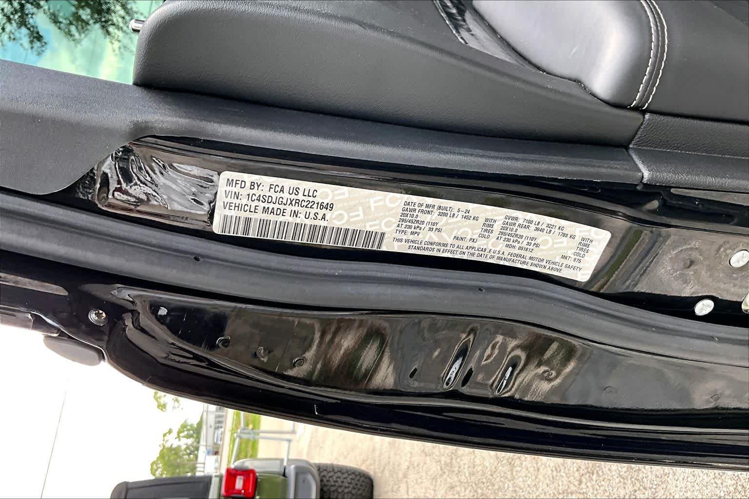 Used 2024 DB Black Clearcoat Dodge SRT 392 AlcHEMI image 35
