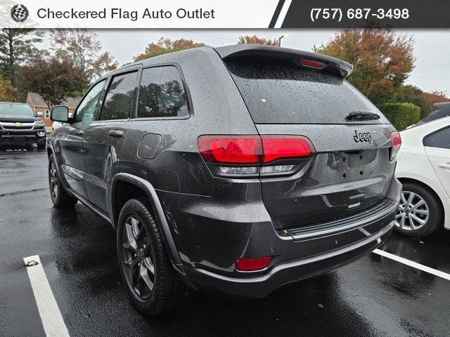 2021 Jeep Grand Cherokee Anniversary Edition photo 4