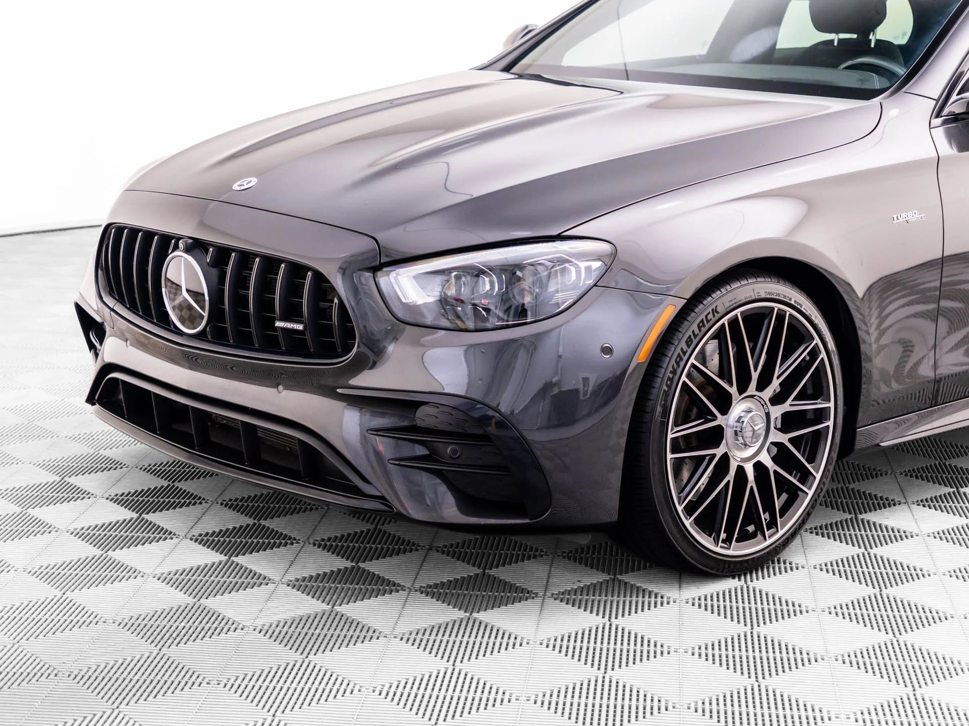 Used 2022  Mercedes-Benz E 53 AMG® image 42