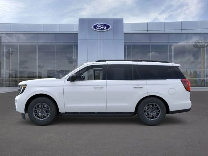 New 2025 Oxford White Ford Active image 3