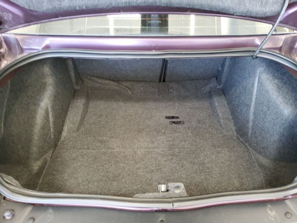 Used 2022 Purple Dodge SXT image 28