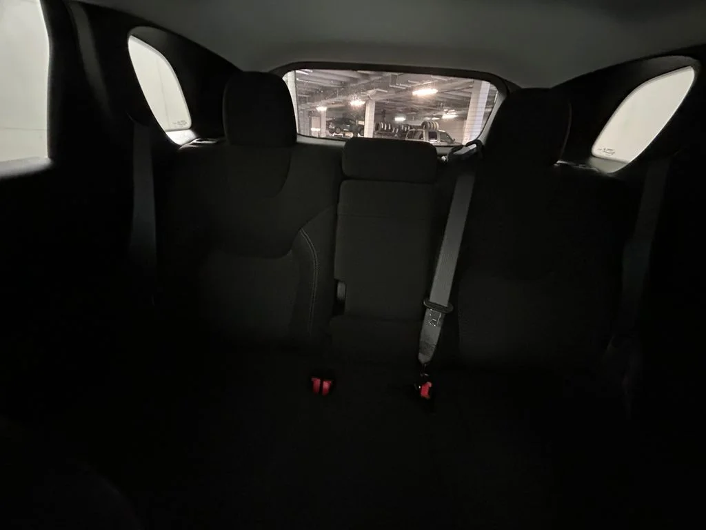 Used 2019 Red Jeep Latitude image 19
