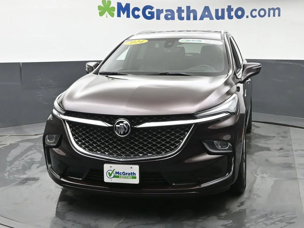 Used 2024 Red Buick Avenir image 6
