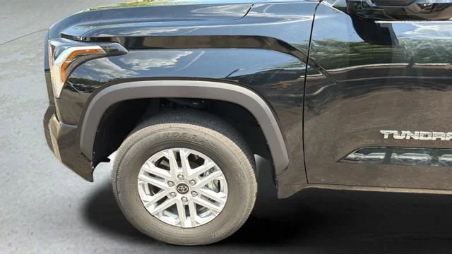 Used 2023 Black Toyota SR5 image 34