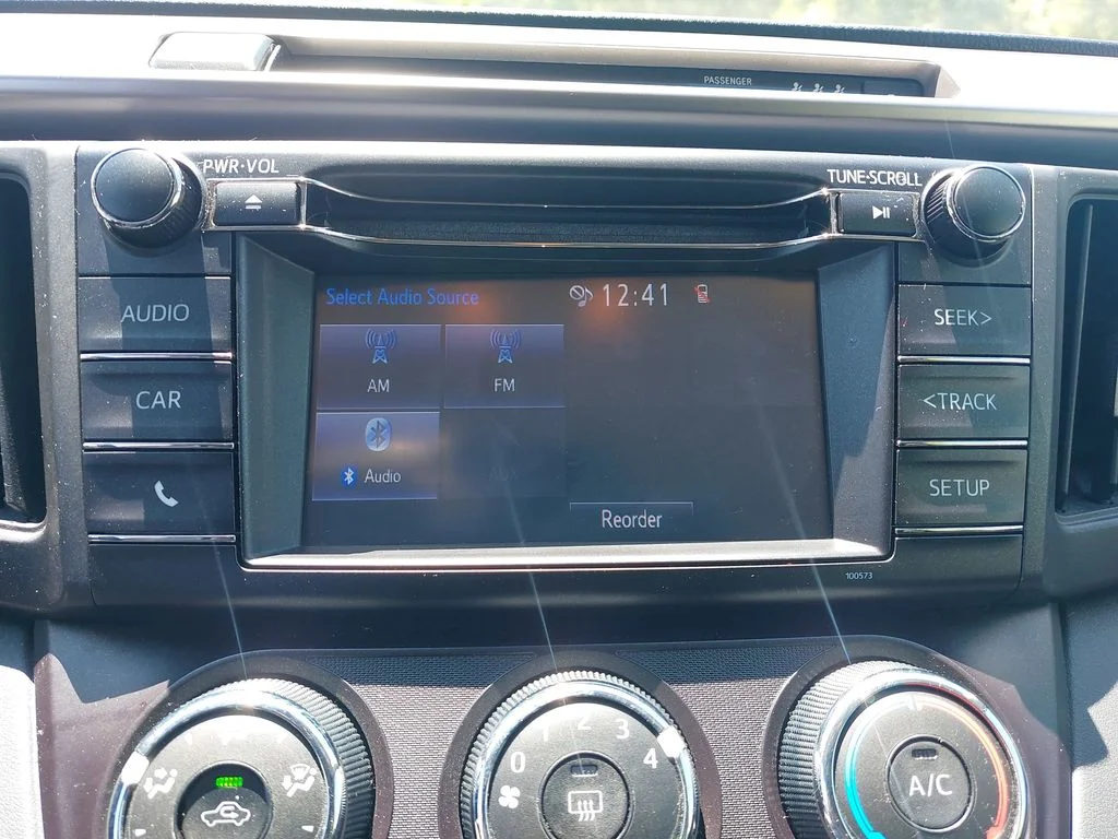 Used 2018 Gray Toyota LE image 19
