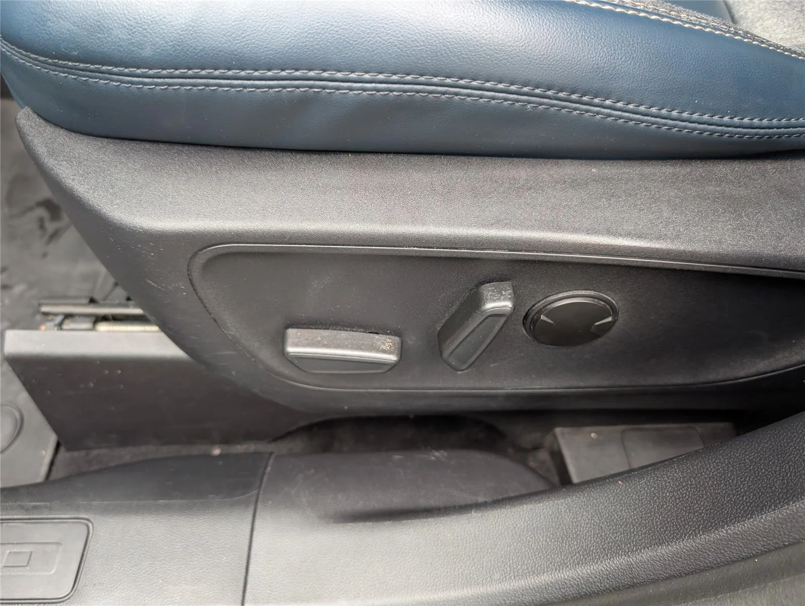 Used 2022 Area 51 Ford Outer Banks image 11