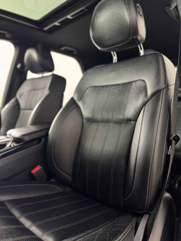 Used 2016 Black Mercedes-Benz GLE 350 image 30