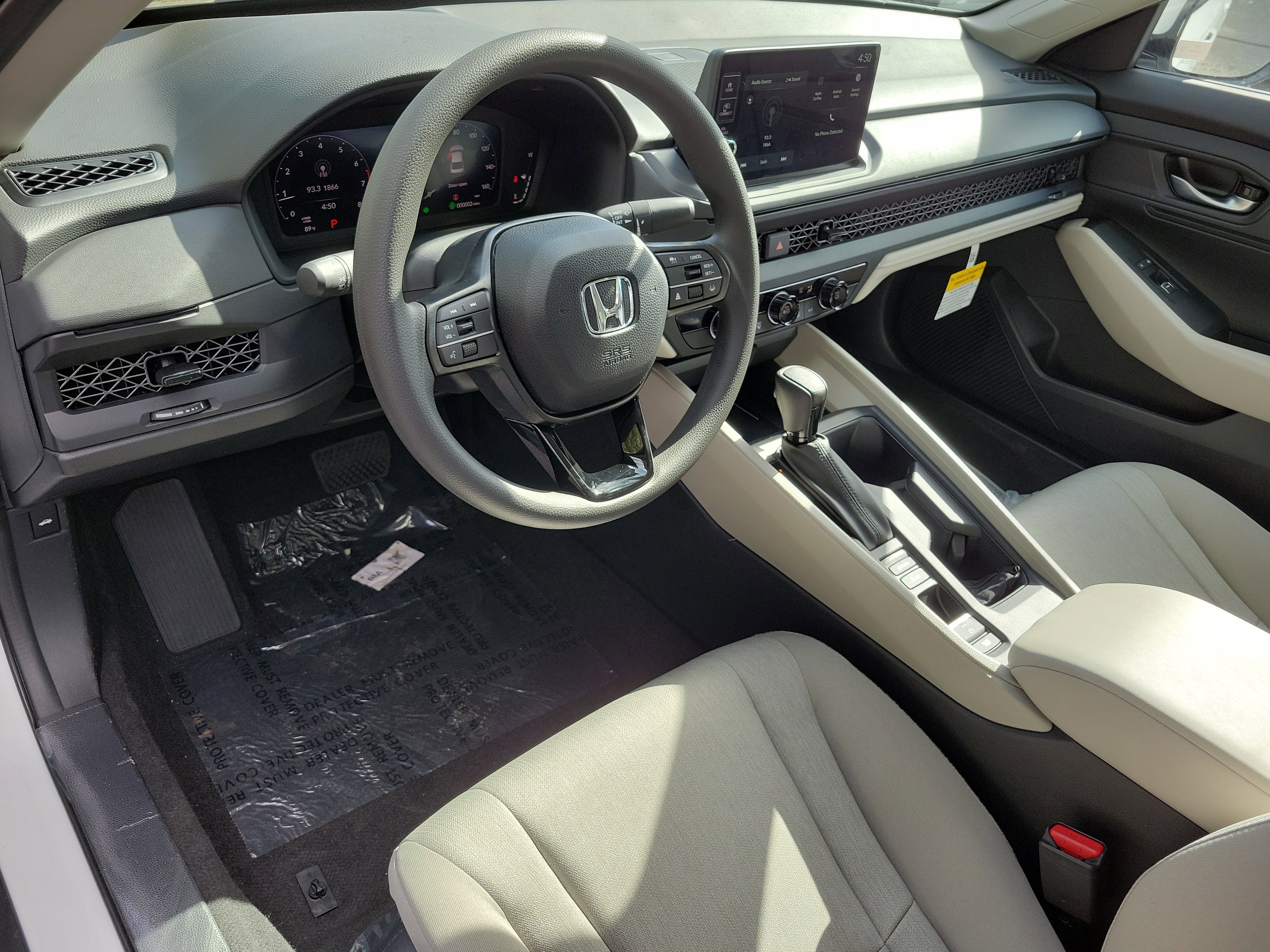 New 2026 Platinum White Pearl Honda LX image 16