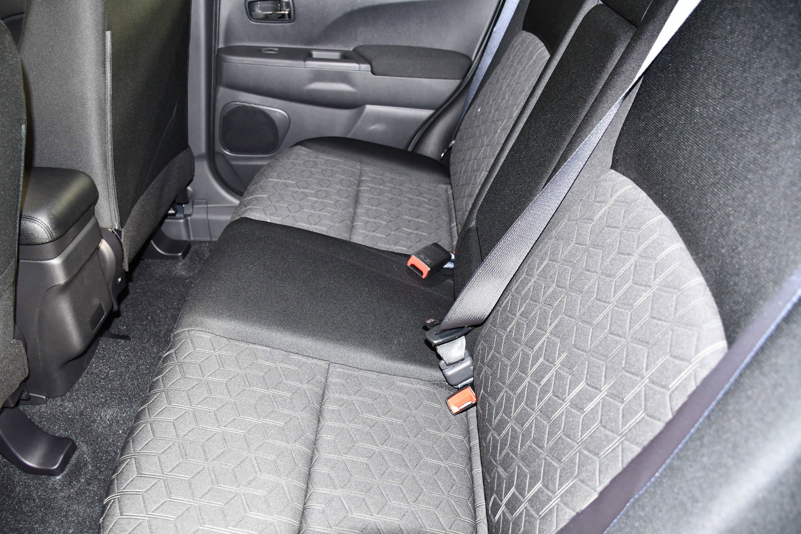 New 2026 Mercury Gray Metallic Mitsubishi ES image 15