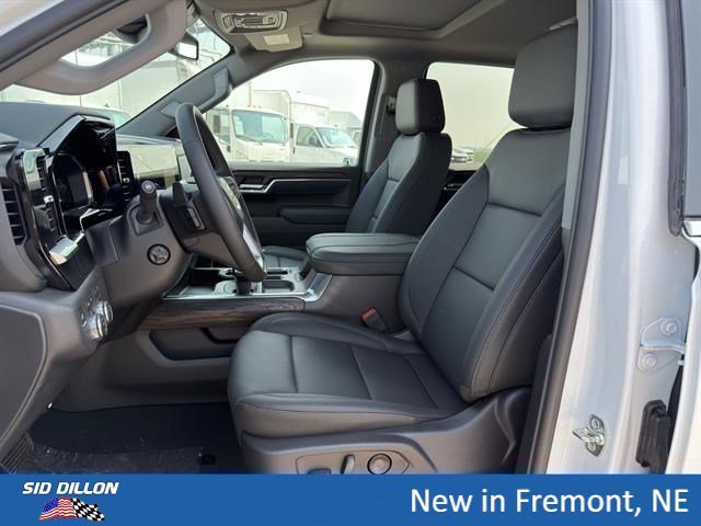 2026 GMC Sierra 1500 SLT - Photo 14