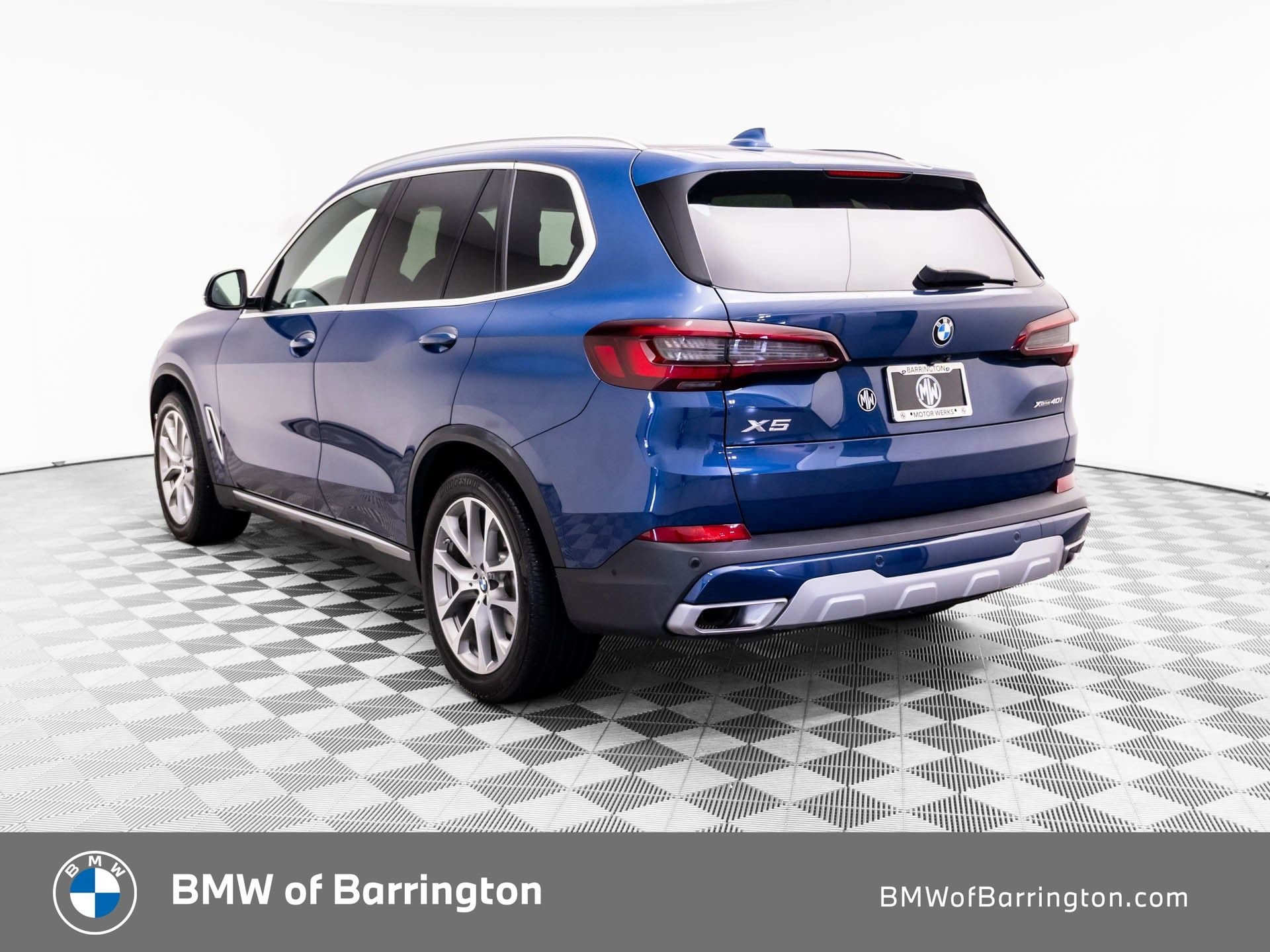 Used 2021 Blue BMW xDrive40i image 3