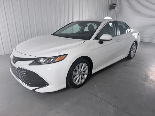2019 Toyota Camry LE