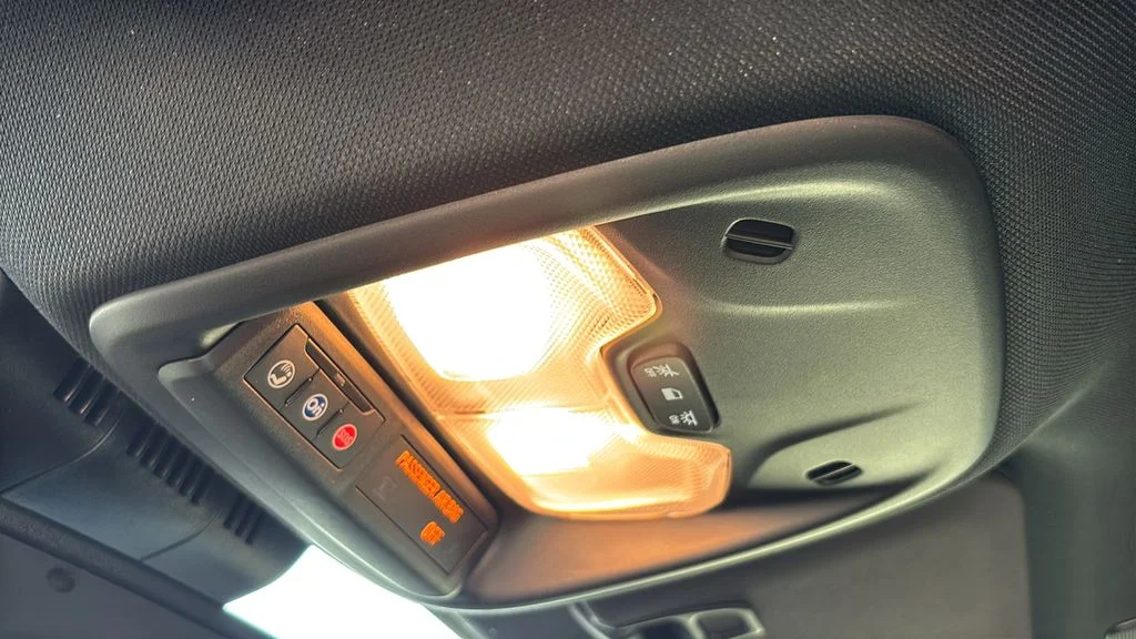 Used 2024 Red GMC AT4 image 25