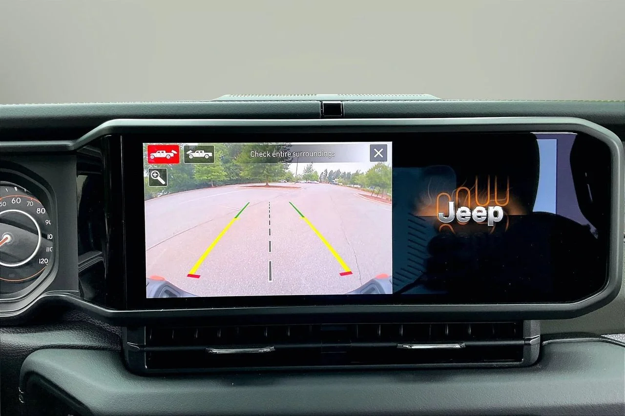 New 2026 Black Clear-Coat Exterior Paint Jeep Mojave X image 13