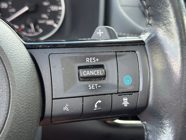Used 2022 Blue Nissan SV image 18