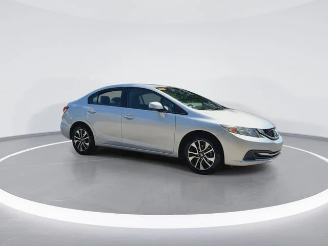 Used 2013  Honda EX image 2