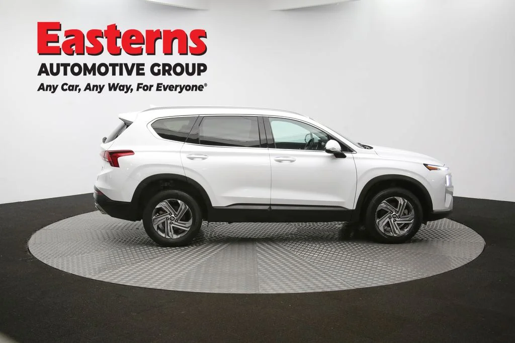 Used 2023 White Hyundai SEL image 40