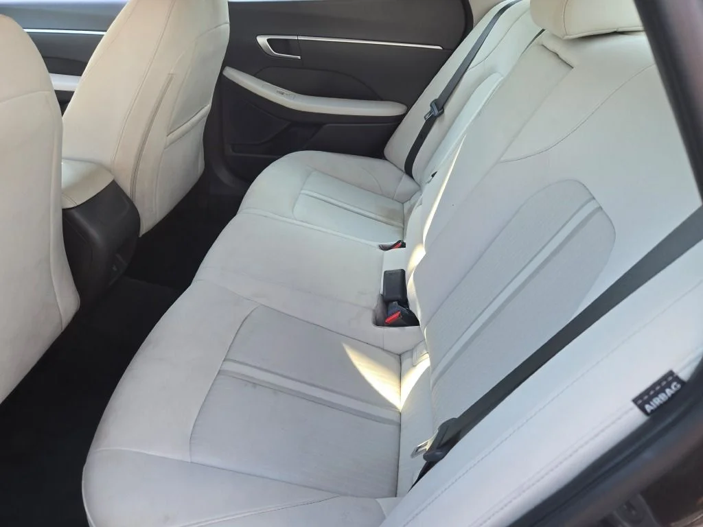 Used 2025 Gray Hyundai SEL image 14