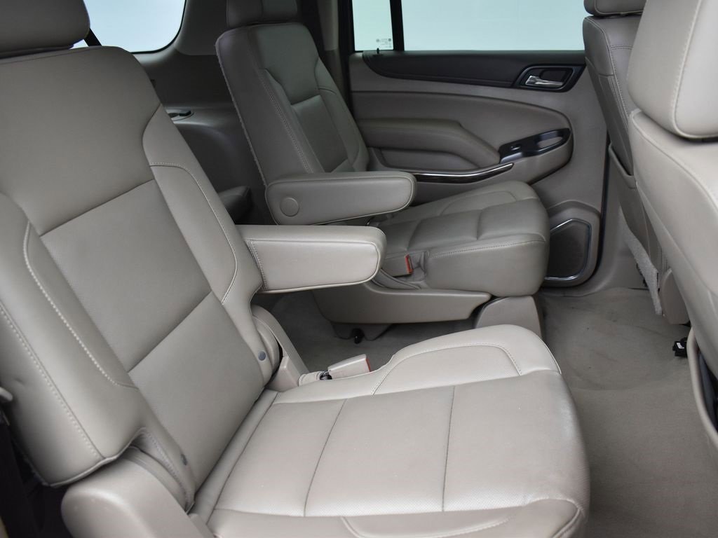 2019 GMC YUKON XL - Image 34