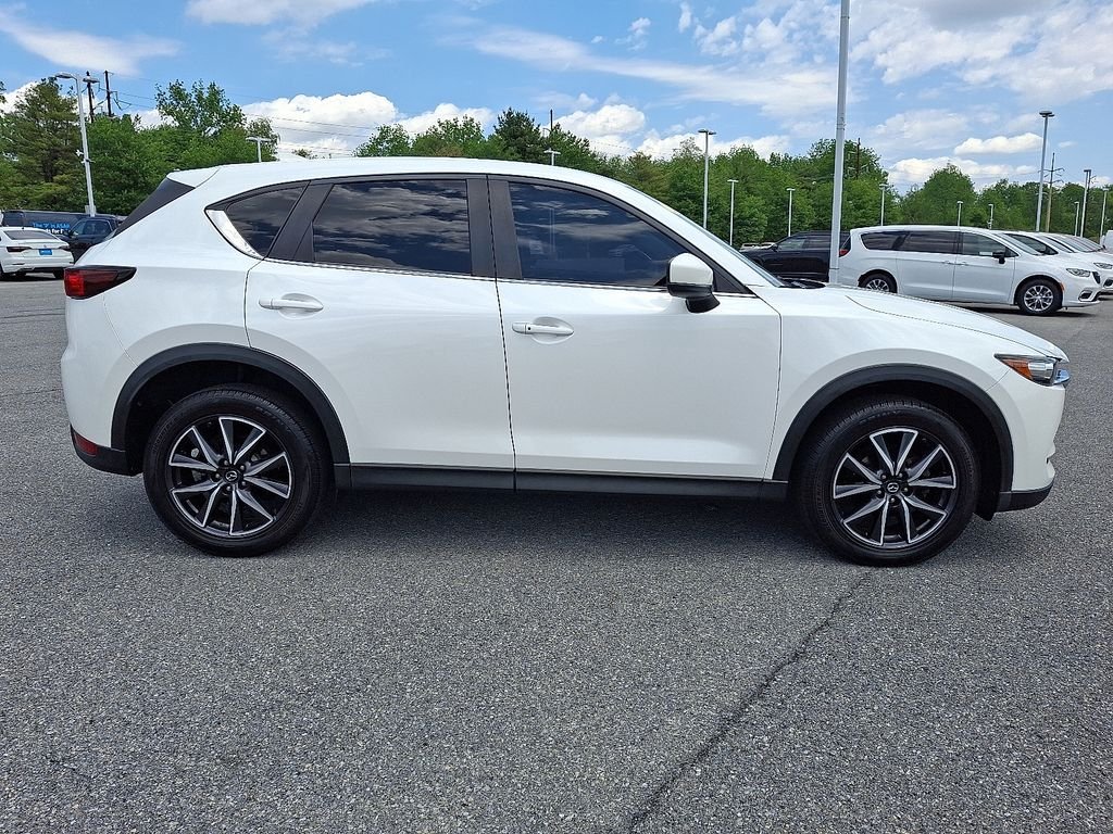 Used 2018 White Mazda Touring image 8