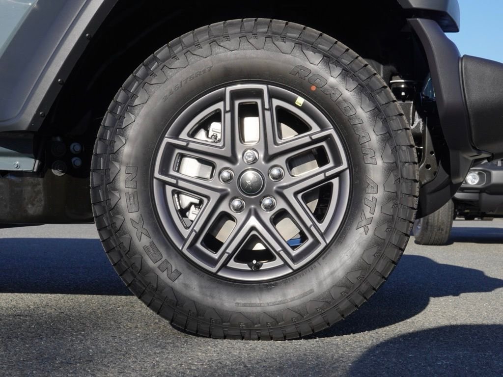 New 2026 Anvil Clear-Coat Exterior Paint Jeep Sport S image 7