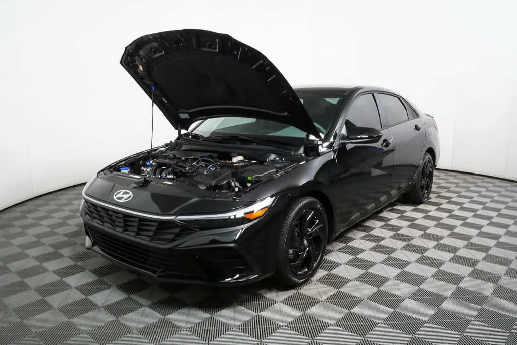 New 2026 Abyss Black Hyundai SEL Sport image 10