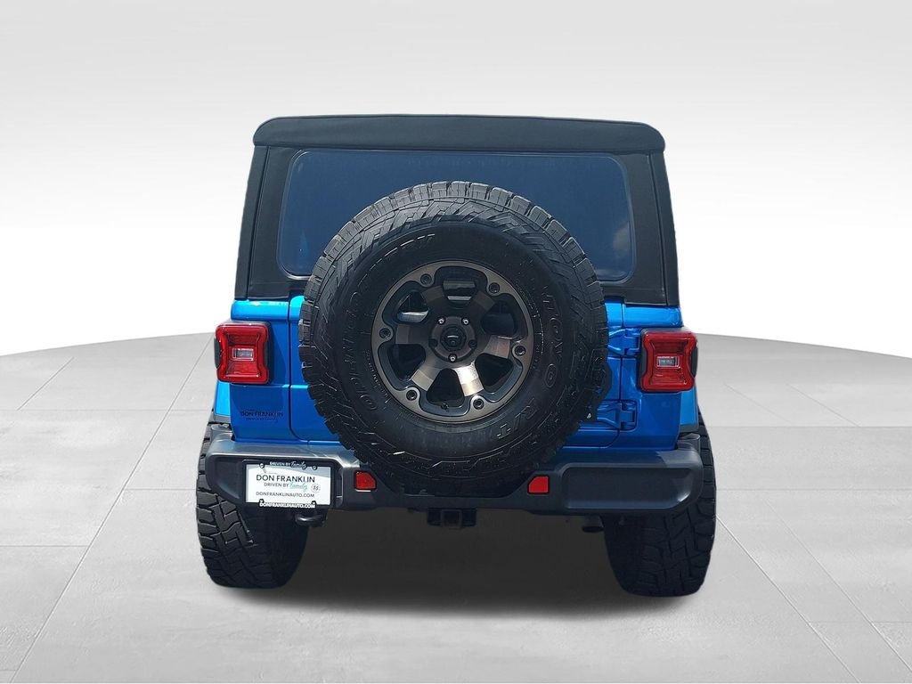 Used 2024 Blue Jeep Sahara image 4