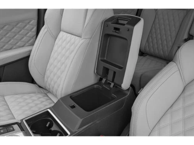 Used 2023 Black Mitsubishi SEL image 14