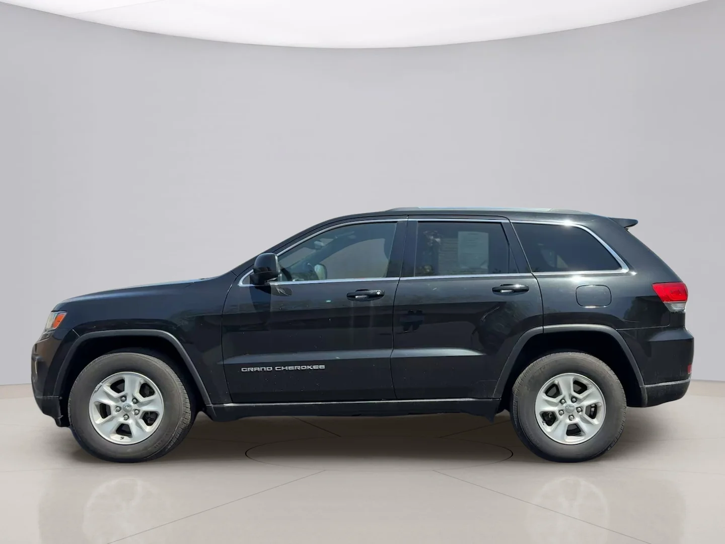 Used 2014 Black Jeep LAREDO 4WD image 2