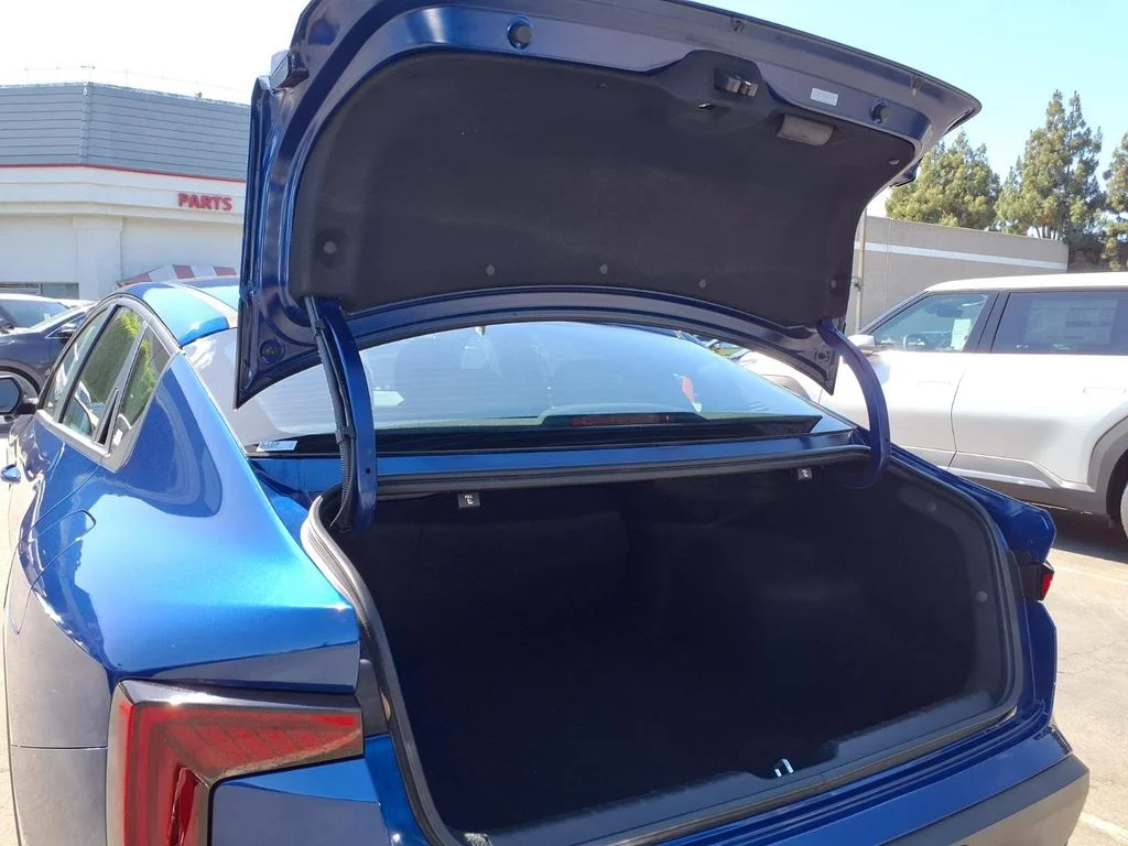 Certified Used 2025 Blue Kia LXS image 23