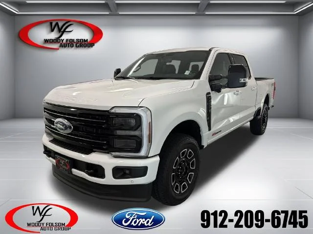 New 2026 Star White Metallic Tri-Coat Ford F-250® Platinum® image 15
