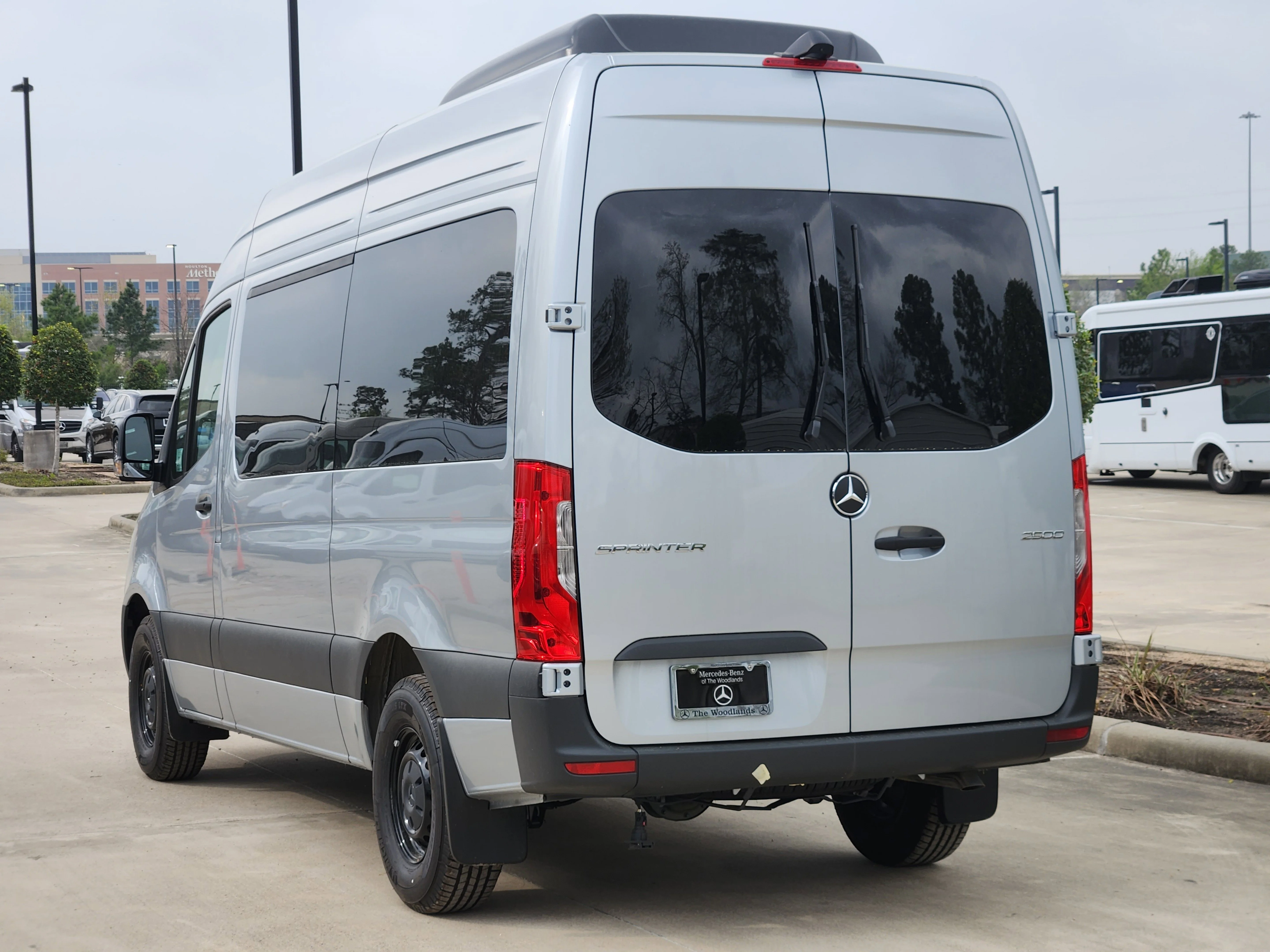 2025 Mercedes-Benz Sprinter Passenger Van Base - Photo 6