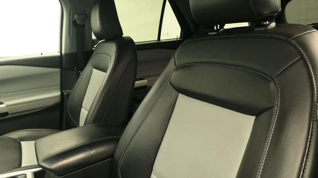 Used 2023 Black Ford XLT image 20