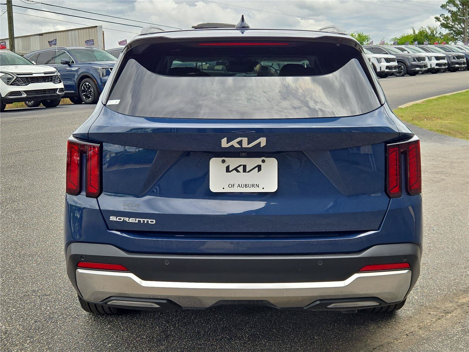 Used 2025 Midnight Lake Blue Kia EX image 7