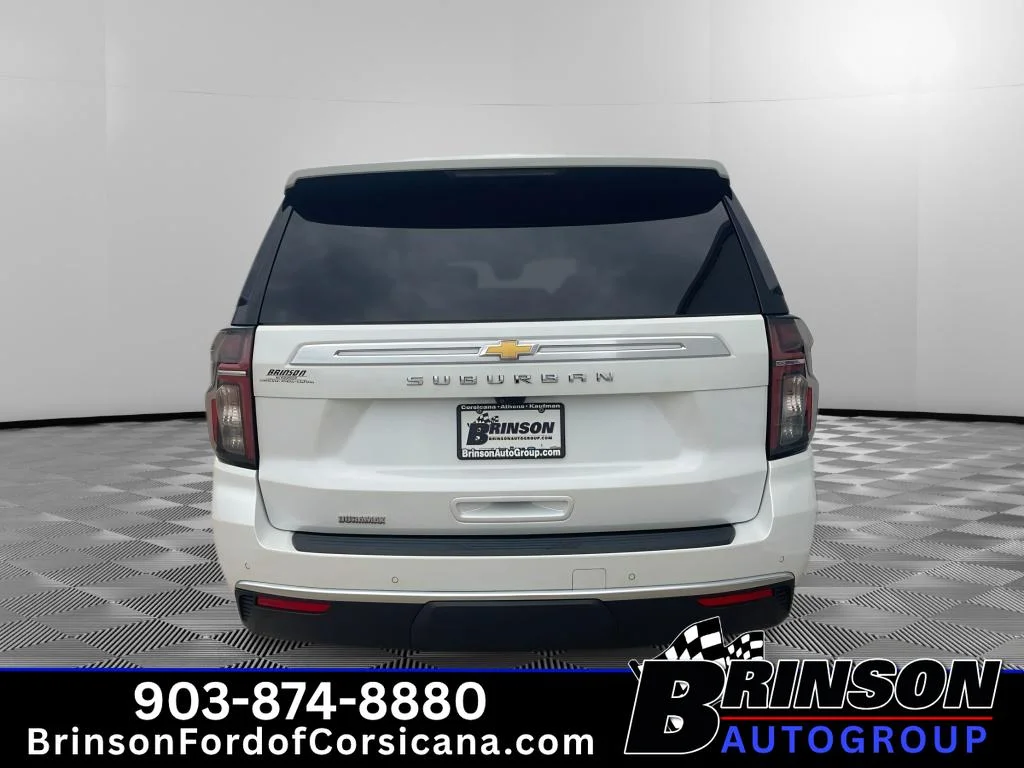 Used 2024 Iridescent Pearl Tricoat Chevrolet High Country image 6