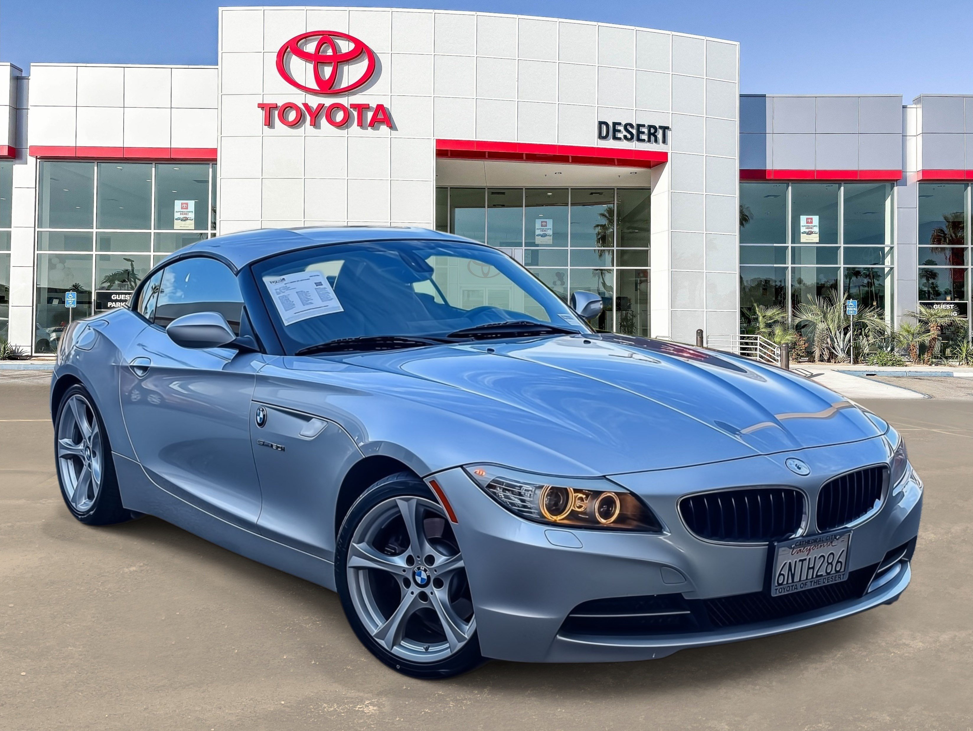 Used 2011 Titanium Silver Metallic BMW sDrive30i image 1