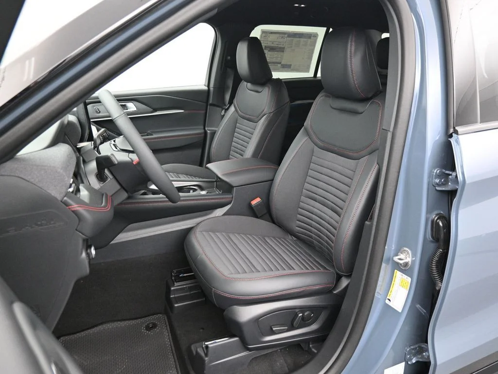 New 2026 Vapor Blue Metallic Ford ST-Line image 10