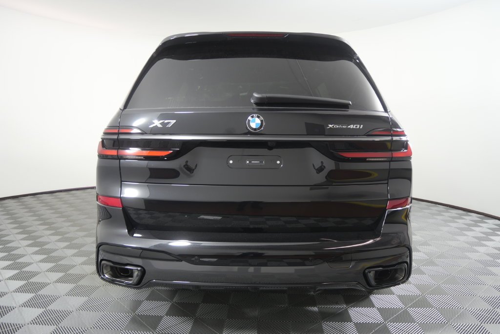 New 2027 Black Sapphire Metallic BMW xDrive40i image 5